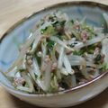 あっちのＴＡＫＵＲＯ's cooksnap of when they made 冷蔵庫掃除貧乏炒～セロリ葉もやし挽肉で.
