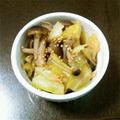 いー３２'s cooksnap of when they made ヘルシー！きのことキャベツのくったり煮☆.