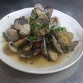 ぴりぺるりん's cooksnap of when they made 家族みーんなの笑顔が見えるあさりの酒むし.
