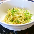 はっちゃんさわじろう's cooksnap of when they made もやしとカイワレのサラダ.