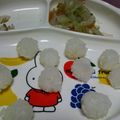 YOUの10's cooksnap of when they made おにぎり＊手づかみ食べ初期.