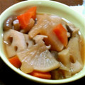 小豆0906's cooksnap of when they made 大根たっぷり☆簡単根菜の煮物.