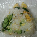CoffeeCoco's cooksnap of when they made ☆胡瓜と炒り卵のおにぎり☆.