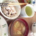 nama9669's cooksnap of when they made 絶品！ごま油で白菜の味噌汁！！.