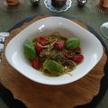 melmarilyn's cooksnap of when they made トマトのジェノベーゼパスタ.
