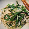 ponkey's cooksnap of when they made 安い！！簡単！！にらともやしのごまあえ♪.