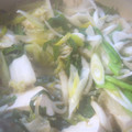 kusumasu's cooksnap of when they made 水なし！にらともやしの味噌キムチ鍋.