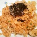 とまとま１０'s cooksnap of when they made 簡単☆ちくわと油揚げのキムチ炒飯.