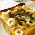 ポコバナナ's cooksnap of when they made ぶつ切り葱と竹輪の醤油麹×おかかトースト.