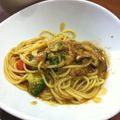 mikesaku's cooksnap of when they made 余ったカレーリメイク☆チーズカレーパスタ.
