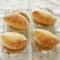 pitachan1's cooksnap of when they made 全粒粉～揚げないカレーパン♪.