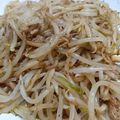 さおだけ屋's cooksnap of when they made 肉ナシでも満足♡もやし炒め.