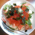 なにわのいっちゃん's cooksnap of when they made ぷちぷち♪いくらと鮭の親子丼.