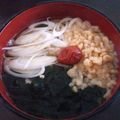 かずみ１２１８'s cooksnap of when they made ◆◇◆シンプル揚げ玉うどん◆◇◆.