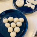 パッシーユ's cooksnap of when they made 米粉で十五夜の月見だんご♡.