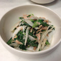 saki_suke's cooksnap of when they made 春菊と玉ねぎのマヨネーズ和え.