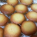 フェルトの子豚's cooksnap of when they made 我が家自慢の味☆ラングドシャ.