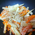 harumochi's cooksnap of when they made 塩こうじde大根炒め.