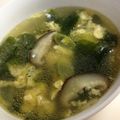 sonnenkind's cooksnap of when they made ダシダで☆わかめとじスープ.