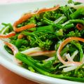 mmameco's cooksnap of when they made 菜の花とカニカマの柚子ポン酢和え.