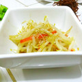 まいとものママ's cooksnap of when they made もやしとカニカマの和え物.