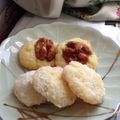 歩け歩け隊長's cooksnap of when they made ホロホロ♪クリームチーズスノーボール.