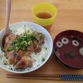 ちのはる's cooksnap of when they made 鶏の照り焼き丼.
