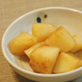 momosukekan's cooksnap of when they made ゴマの風味の新じゃが煮ころがし.