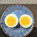 アイリッシュショコラ's cooksnap of when they made 茹でたまご☆お皿の上で転がらずおすわり.
