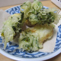 cherissa's cooksnap of when they made 菜の花とちくわの天ぷら.