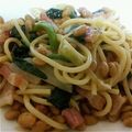 まりんぶぅ's cooksnap of when they made 納豆ベーコンほうれん草和風バターサラスパ.