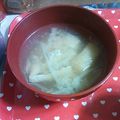 エウリュアレ's cooksnap of when they made 豆腐、もやし、油揚げの味噌汁.