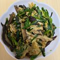 みるく大福's cooksnap of when they made ❀ニラと椎茸の卵とじ❀.