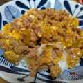 あや3069's cooksnap of when they made cafeごはん♪甘辛ミンチの卵とじ丼.