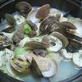 ノンノンｉｎ神戸's cooksnap of when they made 簡単！白菜とはまぐり鍋.