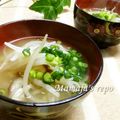 MAMAJA's cooksnap of when they made もやし＆わかめのお味噌汁.