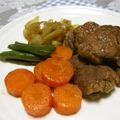 ともこキッチン's cooksnap of when they made 簡単コクうまっ♪牛肉のコーラ煮☆.