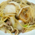 ちょこ＊＊'s cooksnap of when they made 簡単☆玉ねぎとしめじの和風スパゲッティ.