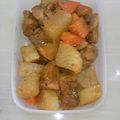 amjkao's cooksnap of when they made 味がしみてる★鶏肉と大根人参のゴマみそ煮.