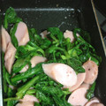 こうへい1206's cooksnap of when they made 小松菜と魚肉ソーセージのオイマヨ炒め.
