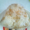 翔舞ママ's cooksnap of when they made なめたけ瓶詰でしっとりおにぎり★.