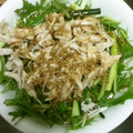 みえ牛's cooksnap of when they made ◆水菜ときゅうりの棒棒鶏風サラダ♬.