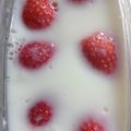 m_kera's cooksnap of when they made ゴロゴロいちごのmilk寒天☆.