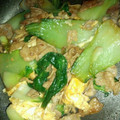 てぃちゃん0004's cooksnap of when they made 豚肉と青梗菜のふんわり卵炒め.