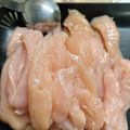 のんべぇヒロ's cooksnap of when they made ラクラク気持ちいい！ささみの筋の取り方♪.