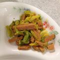 cocotiare's cooksnap of when they made スパムとキャベツのカレーマヨ炒め.