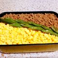 ☆★あんず姫★☆'s cooksnap of when they made ★簡単！合挽肉と卵の＊そぼろ丼＊です。♪.