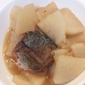 まいmama0322's cooksnap of when they made 圧力鍋でサバ缶と大根の煮物.