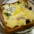 meff's cooksnap of when they made まさかの激ウマ！トンボ節ネギマヨトースト.