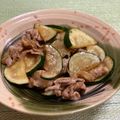ビートルズ食堂's cooksnap of when they made ズッキーニ豚肉と焼肉のタレで炒めただけ〜.